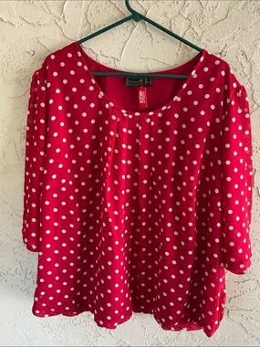b-c selection Women’s Red and White Polka Dot Blouse Size 3X NEW